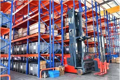 Carretilla elevadora con torreta Man-up Forkvance MCC16 ---- ¡Espacio mínimo, crea valor máximo!